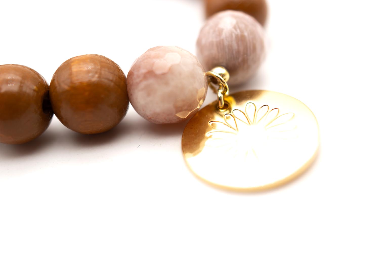 A25 HD Soft Caramel