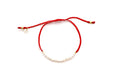 Rotes geflochtenes Macramé-Armband mit weißen Süßwasserperlen und vergoldeten Perlen, verstellbar