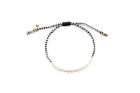 A26 Airy Pearl Black and White