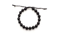 Geflochtenes Macramé-Armband mit glänzenden schwarzen Onyx-Perlen und Zugverschluss