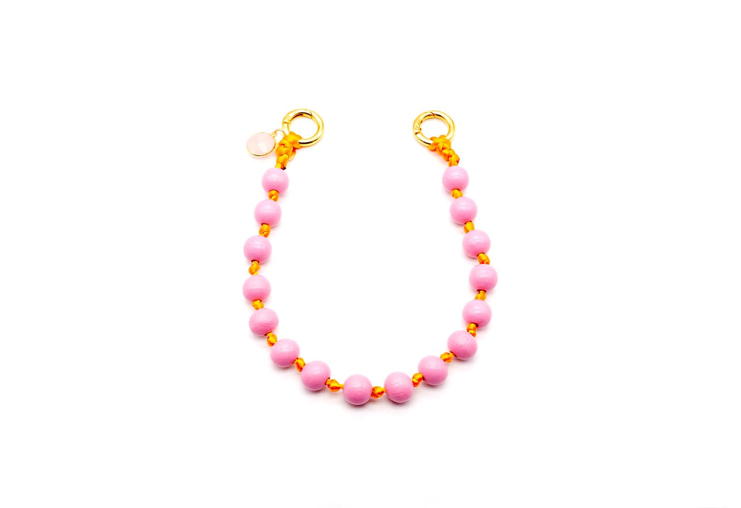 Kurze Handykette aus geflochtenem Nylon mit rosa Holzperlen, orangefarbenen Knoten und goldfarbenen Ringen