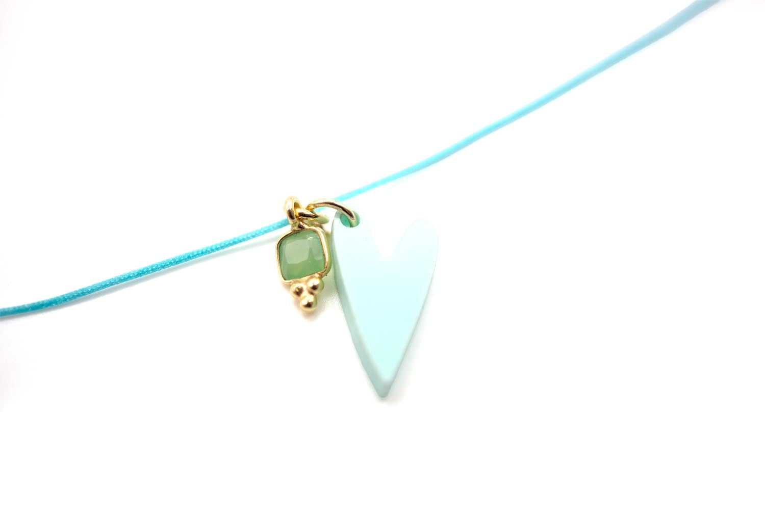 K26 Choker Blue Heart