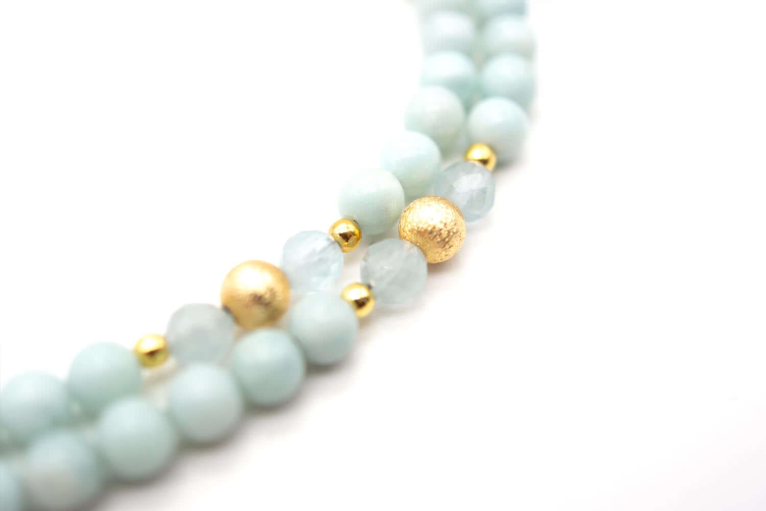 K26 LP Pure Sky – handgemachter Schmuck von Schmückstück