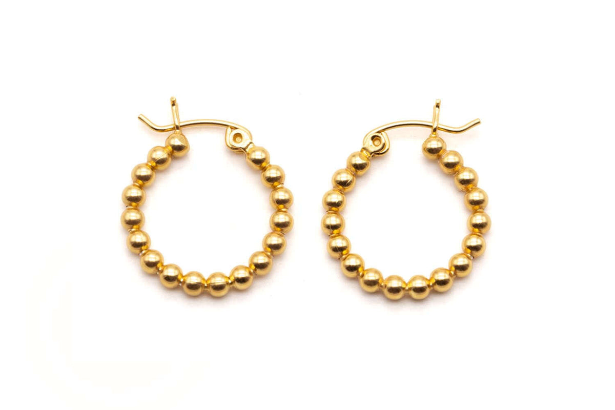 Paar vergoldete Creolen aus perlenbesetzten Sterlingsilber-Ringen, 20 mm, mit Klappverschluss