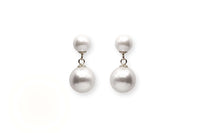 O26 Earring Double Sweet Pearl
