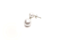 O26 Earring Double Sweet Pearl